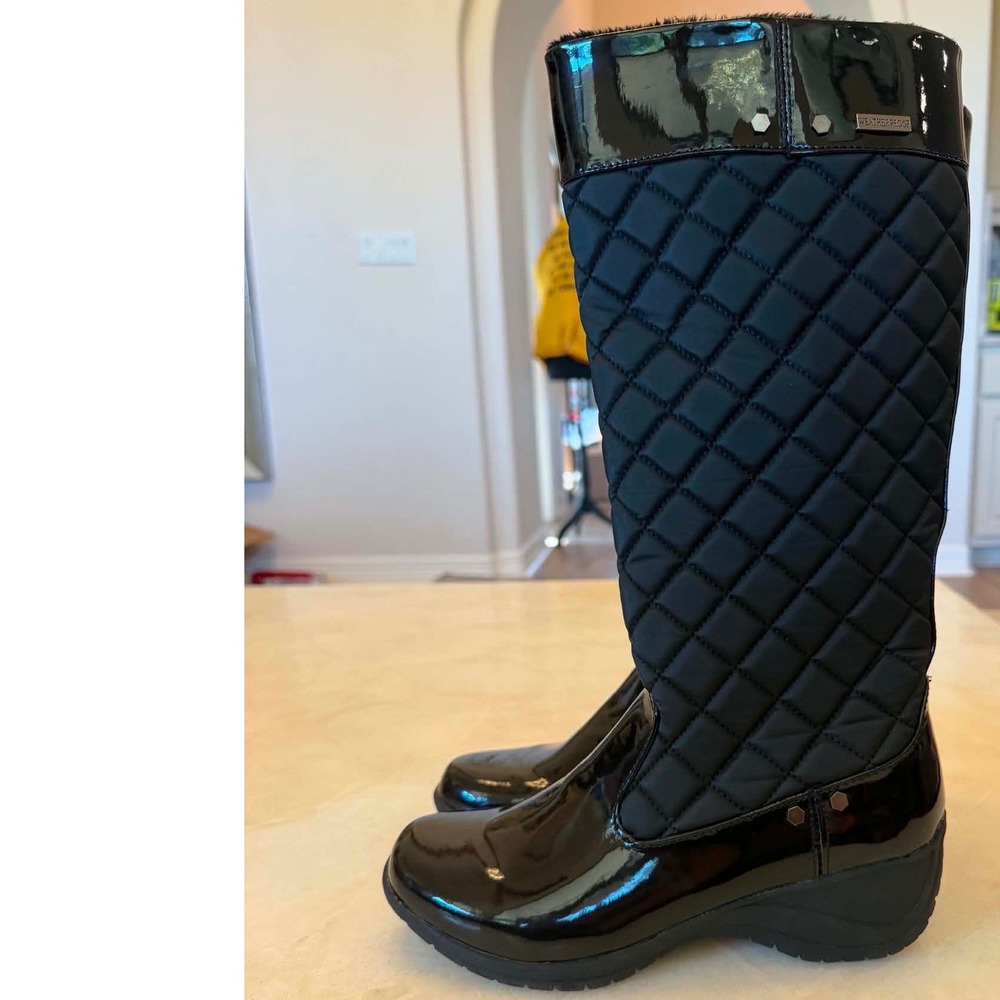 Weatherproof Alix Black Quilted Patent Faux Fur Tall Winter Boots Womens 8M